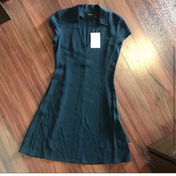 Theory Rosina Crepe Easy Day Dress. - Picture 3 of 6